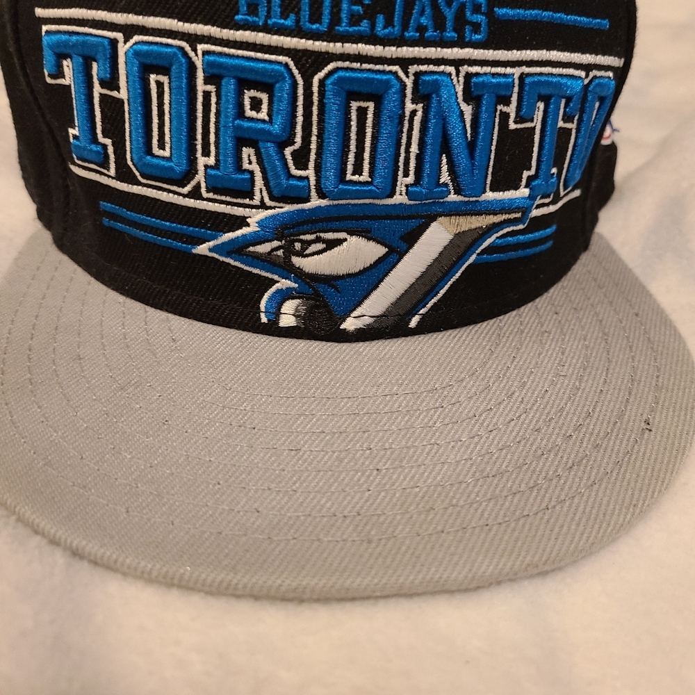 Bluejays snapback - Picture 1 of 4